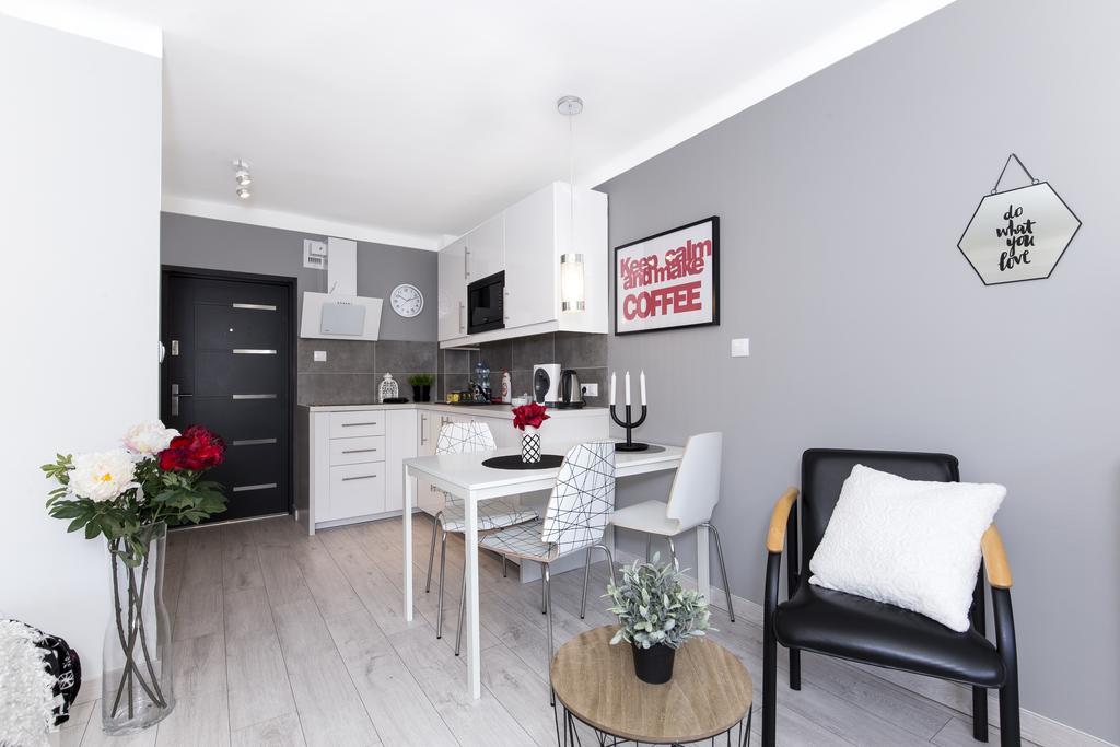 Warsawrent Hit Apartments Dış mekan fotoğraf